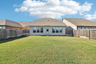 3746 Singing Flower Ln, Unit 306 in Richmond, TX - Building Photo - Building Photo