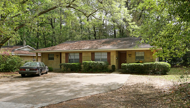 1845 S Gadsden St in Tallahassee, FL - Foto de edificio - Building Photo