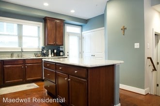 517 Regent Pl NE in Washington, DC - Building Photo - Building Photo