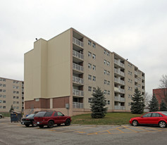 Katlena's Palace in Oshawa, ON - Building Photo