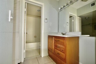 13240 SW 88th Ln in Miami, FL - Building Photo - Building Photo