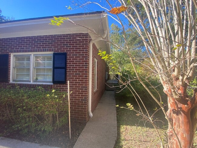 2007 McIntosh Rd in Albany, GA - Building Photo - Building Photo