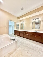 4742 E Eden Dr in Cave Creek, AZ - Building Photo - Building Photo