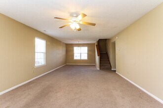 19298 Links Ln in Noblesville, IN - Building Photo - Building Photo