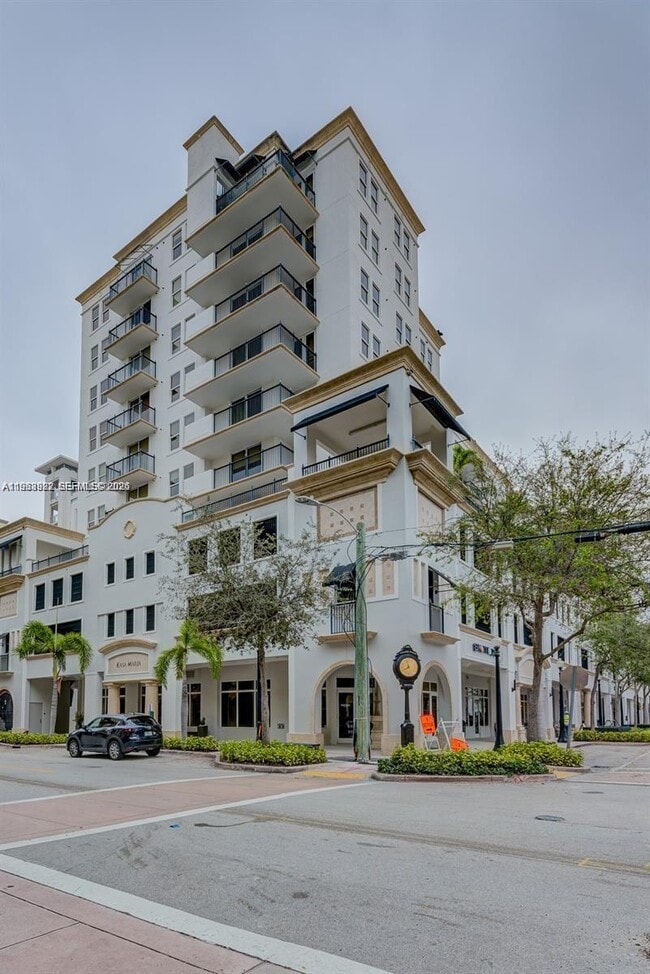 4100 Salzedo St in Coral Gables, FL - Building Photo - Building Photo