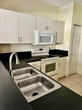 6891 Blue Skies Dr in Greenacres, FL - Building Photo - Building Photo
