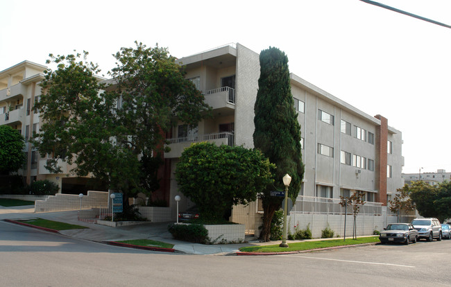 Eastborne Avenue Apartments in Los Angeles, CA - Building Photo - Building Photo