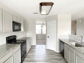 1419 Windy Meadows Dr in Burleson, TX - Building Photo - Building Photo
