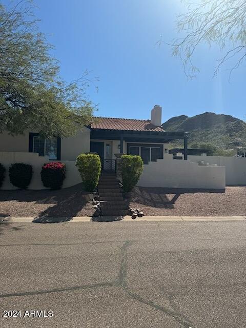 1427 E Mission Ln in Phoenix, AZ - Building Photo