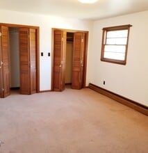 573 Krumkill Rd, Unit 1 in Albany, NY - Building Photo - Building Photo