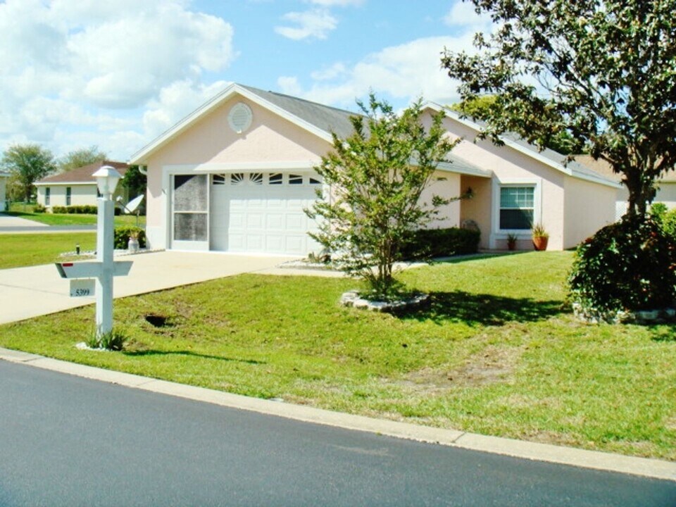 5399 NW 18th St in Ocala, FL - Building Photo