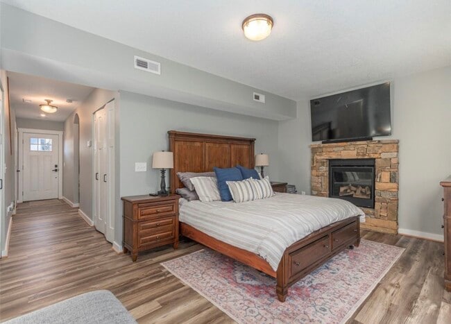 44 Trevor Trl in Clyde, NC - Building Photo - Building Photo