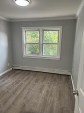 254 Stewart Ave in Hempstead, NY - Building Photo - Building Photo