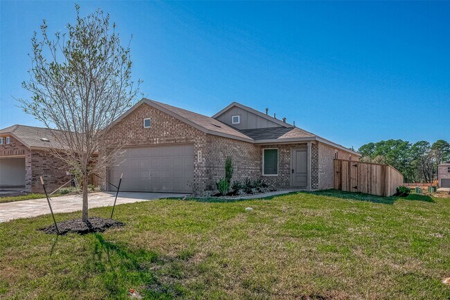 804 Vlg Brk Dr in Willis, TX - Building Photo - Building Photo
