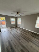 3242-3250 SE 136th Ave in Portland, OR - Building Photo - Building Photo