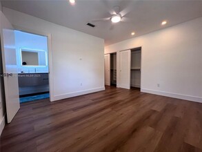 500 Perugia Ave in Coral Gables, FL - Building Photo - Building Photo