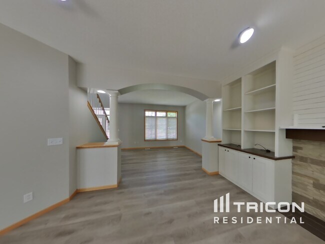 516 Lincoln Dr NE in Saint Michael, MN - Building Photo - Building Photo