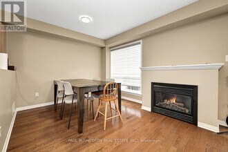 112 Patriot Pl in Ottawa, ON - Building Photo - Building Photo