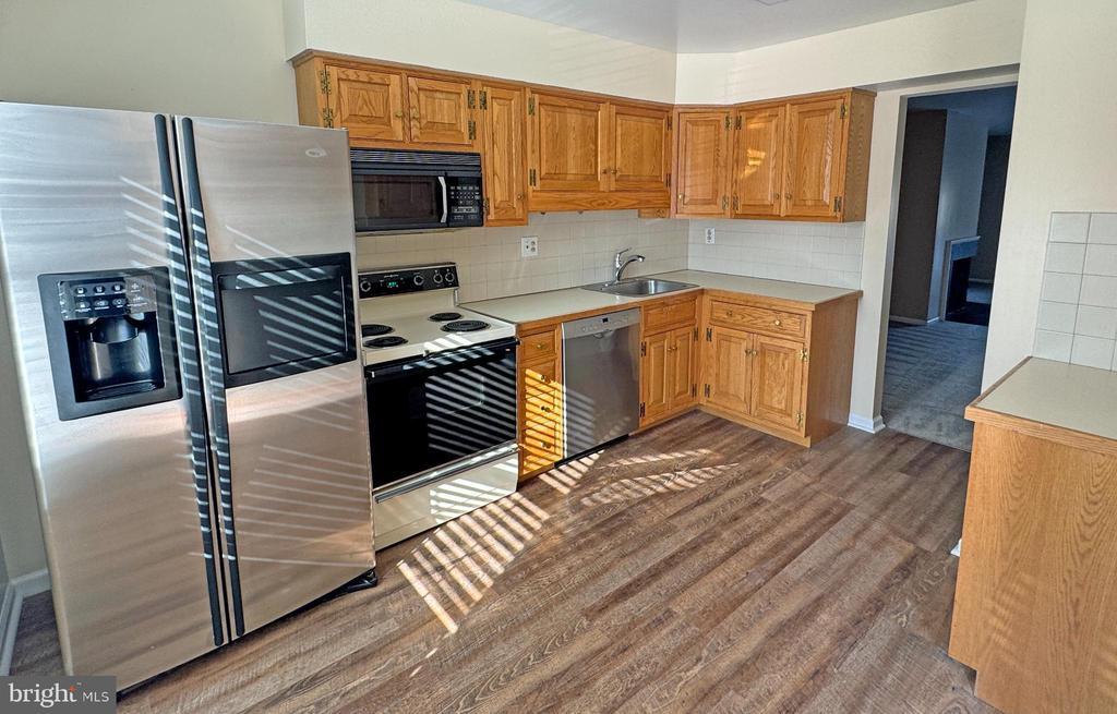 802 Seminole Gardens in Ambler, PA - Building Photo