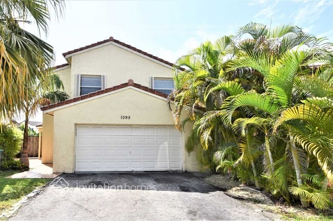property at 1095 SW 135th Pl