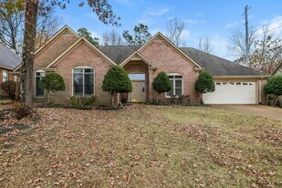 2582 Hearth Stone Dr in Memphis, TN - Building Photo