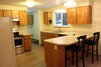 14355 Brown Trout in La Pine, OR - Building Photo - Building Photo