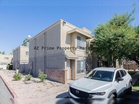 1055 W 5th St in Tempe, AZ - Building Photo
