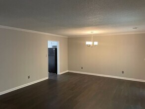 2128 Montreat Dr in Vestavia Hills, AL - Building Photo - Building Photo