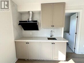 79 Milky Way Dr in Richmond Hill, ON - Building Photo - Building Photo