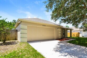 14049 St Leo Ct in Orlando, FL - Building Photo - Building Photo