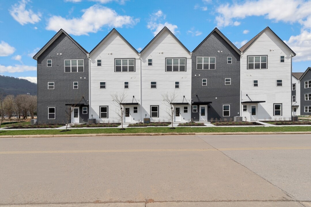 Lookout View Townhomes in Chattanooga, TN - Building Photo