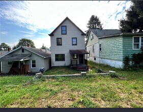 2405 Harrison St in McKeesport, PA - Building Photo - Building Photo