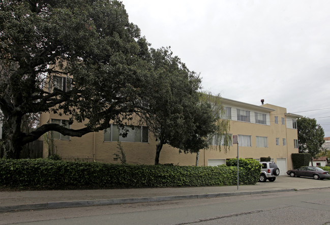 170 Perkins St in Oakland, CA - Foto de edificio - Building Photo