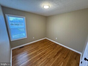 127 Longstreet Ave in Winchester, VA - Building Photo - Building Photo