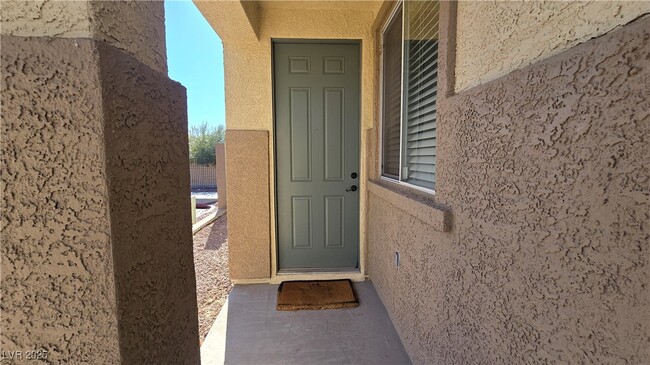 9269 Portland Point Ave in Las Vegas, NV - Building Photo - Building Photo