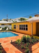 4532 Bougainvilla Dr in Lauderdale-by-the-Sea, FL - Building Photo - Building Photo