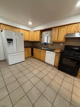 80 Cedarhurst Ave in Woodland Park, NJ - Building Photo - Building Photo