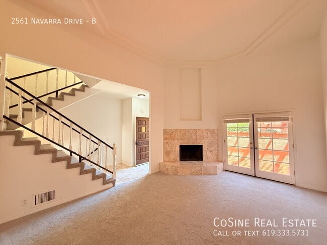 property at 2561 Navarra Dr