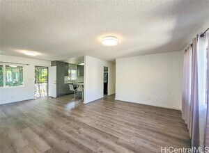 99-051 Kinoole Pl in Aiea, HI - Foto de edificio - Building Photo