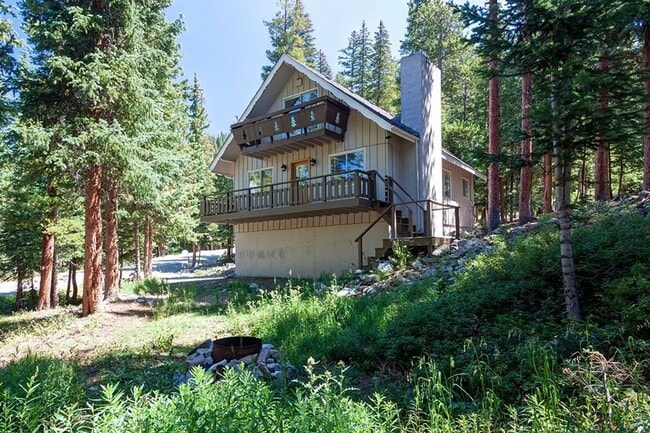 property at 392 Doris Dr