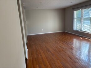 523 Society Hill Blvd in Cherry Hill, NJ - Building Photo - Building Photo