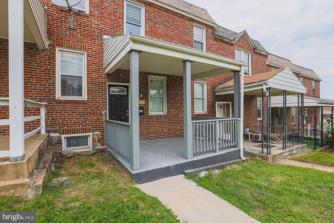 2506 W Cold Spring Ln in Baltimore, MD - Building Photo - Building Photo