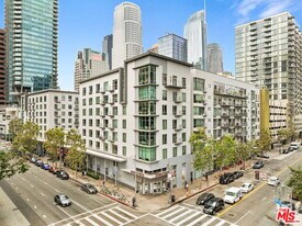 645 W 9th St in Los Angeles, CA - Building Photo