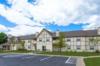 Windemere at Tallgrass in Wichita, KS - Building Photo - Building Photo