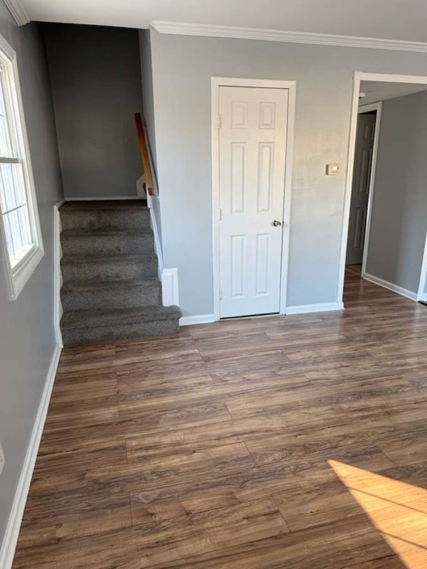 property at 1439 Charlestown Dr