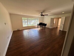 2208 Avondale St in Wichita Falls, TX - Building Photo - Building Photo