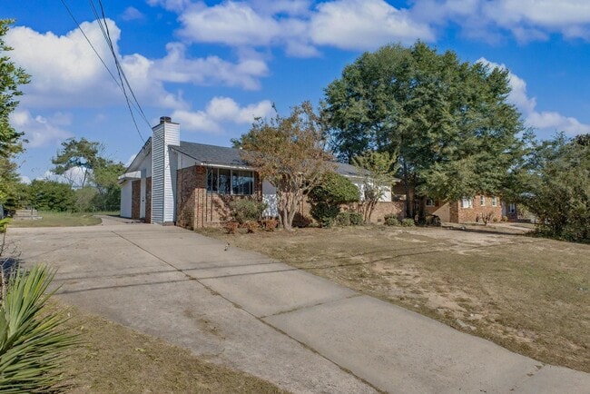 2709 Lumpkin Rd