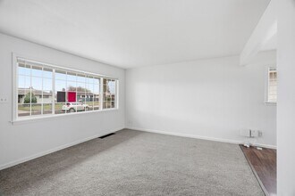 3917 E Fairview Ave in Spokane, WA - Building Photo - Building Photo