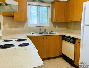 1505 Edgewater Rd in Daytona Beach, FL - Building Photo - Building Photo