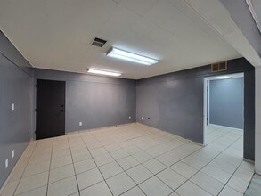 1901 Railroad Ave in Pittsburg, CA - Building Photo - Building Photo